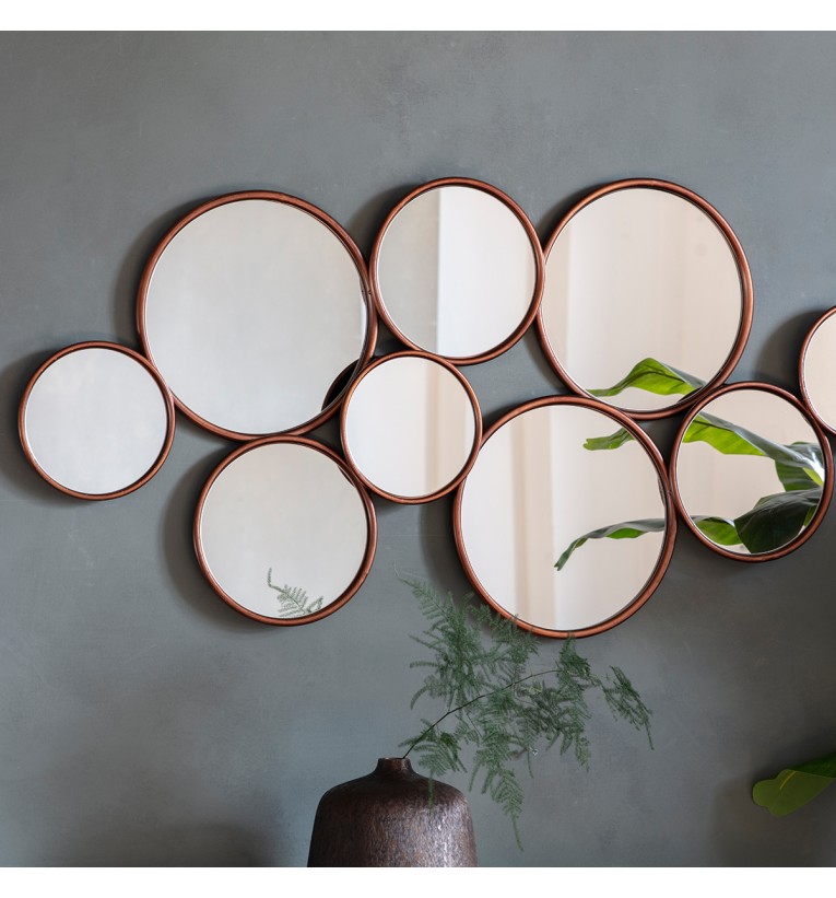 Kempsford Mirror